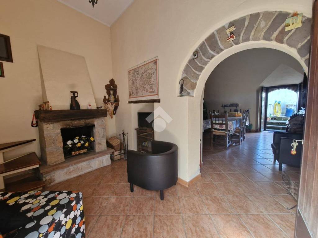 Casa indipendente a Sant'agata de' goti in Via Laiano - Foto 3