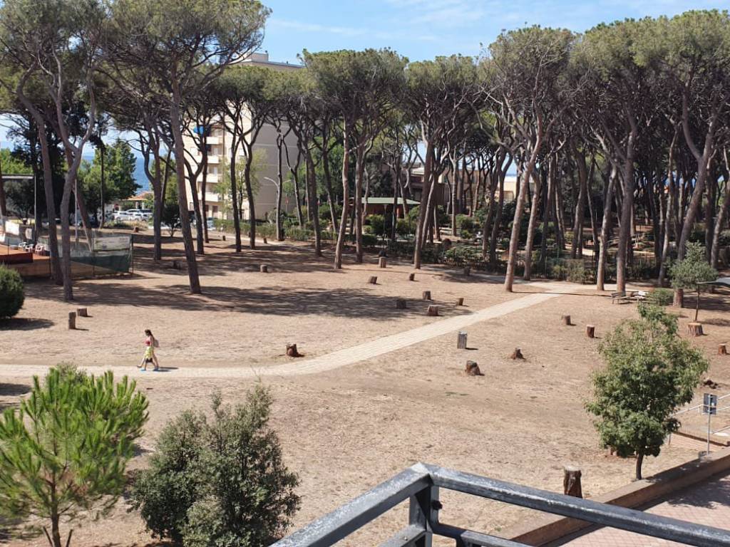 Appartamento a Follonica in Via Pietro Mascagni, 30 - Foto 2