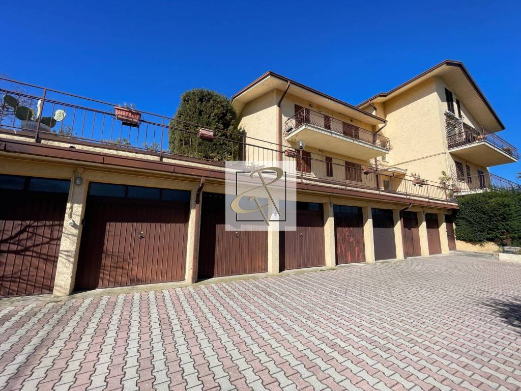 Appartamento a Bardolino in Strada La Ca' - Foto 3