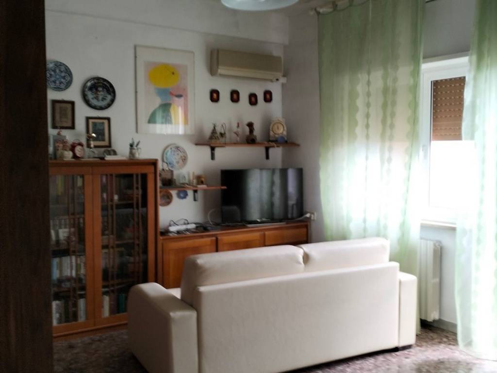 Appartamento a Taranto in Via Fiume, 30 - Foto 4