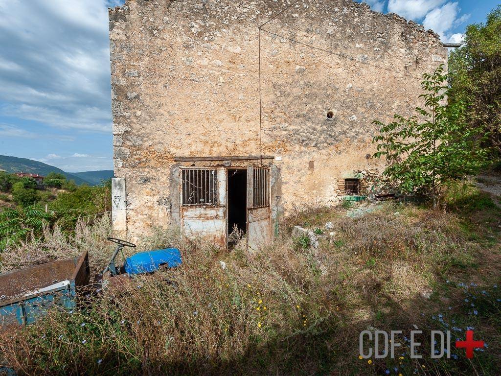 Rustico / casale a Borgorose in Via Colle dell'Ara - Foto 3