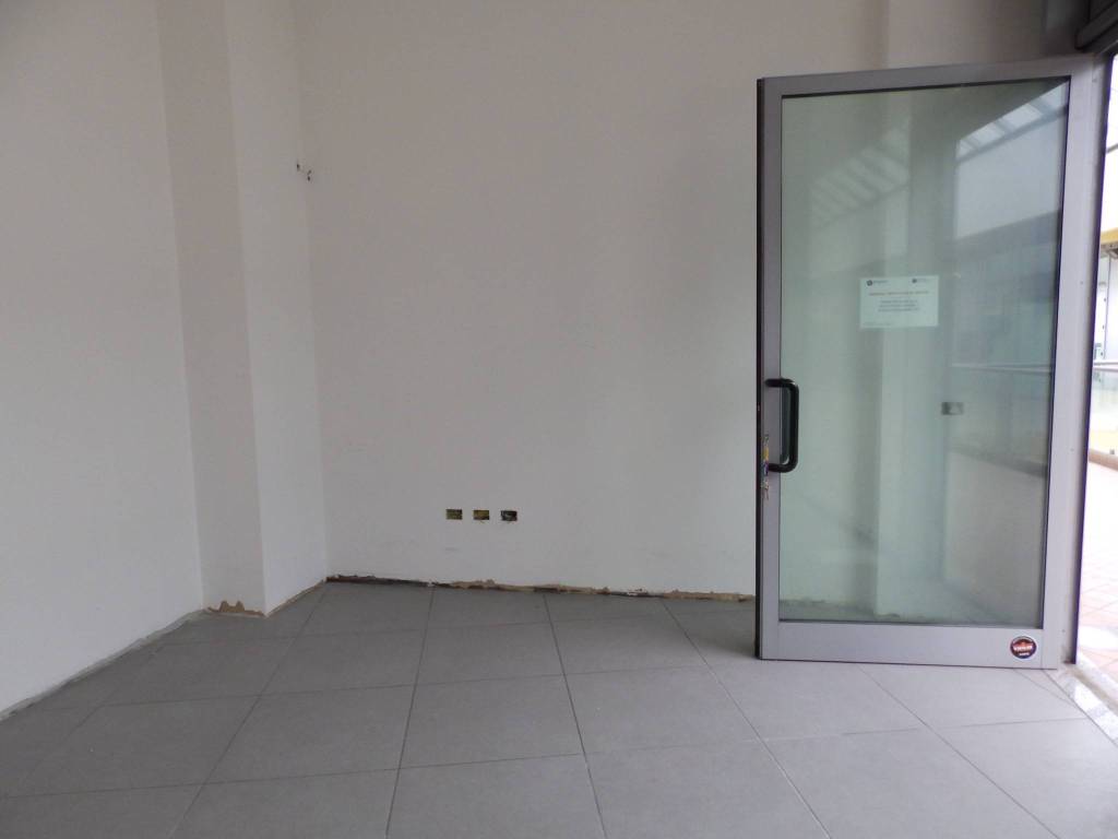 Immobile a Fano in Via Luigi Einaudi - Foto 4