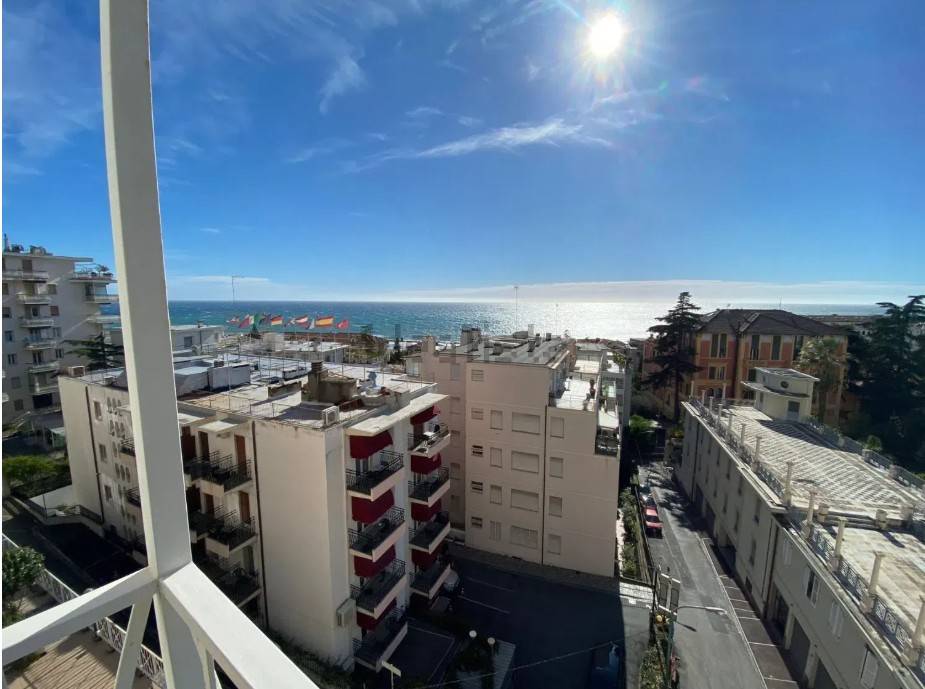 Appartamento a Sanremo in Via Privata Fratelli Asquasciati, 63 - Foto 2