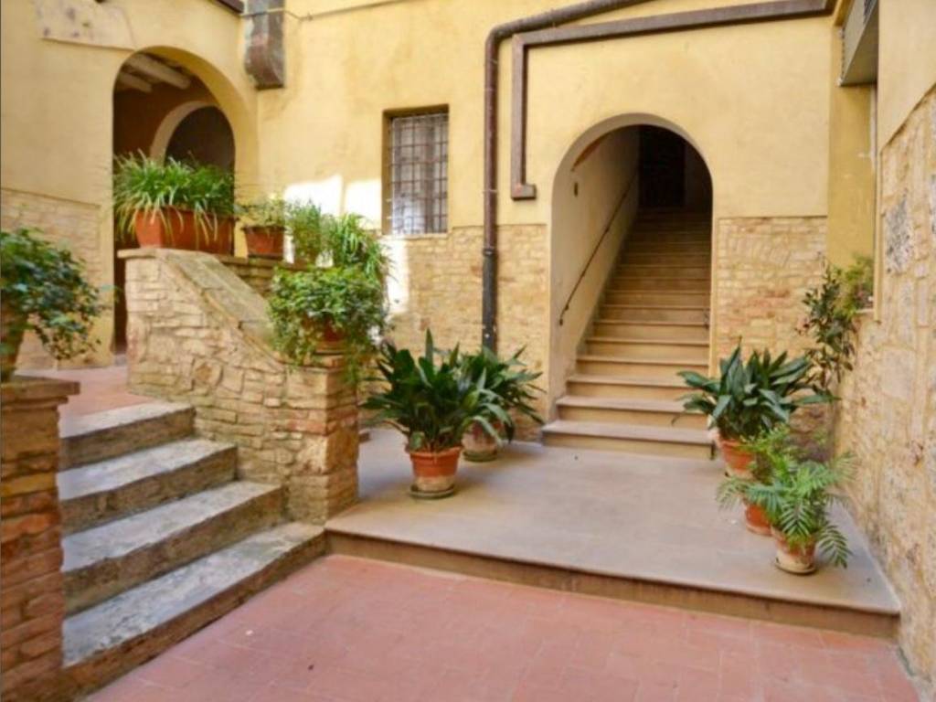Appartamento a San gimignano in Piazza Sant'Agostino, - Foto 2