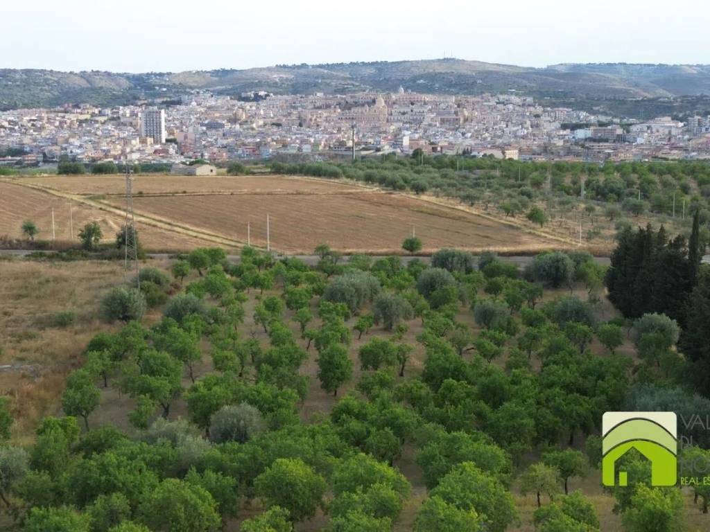 Terreno a Noto in Via Gioi S.N.C. - Foto 5