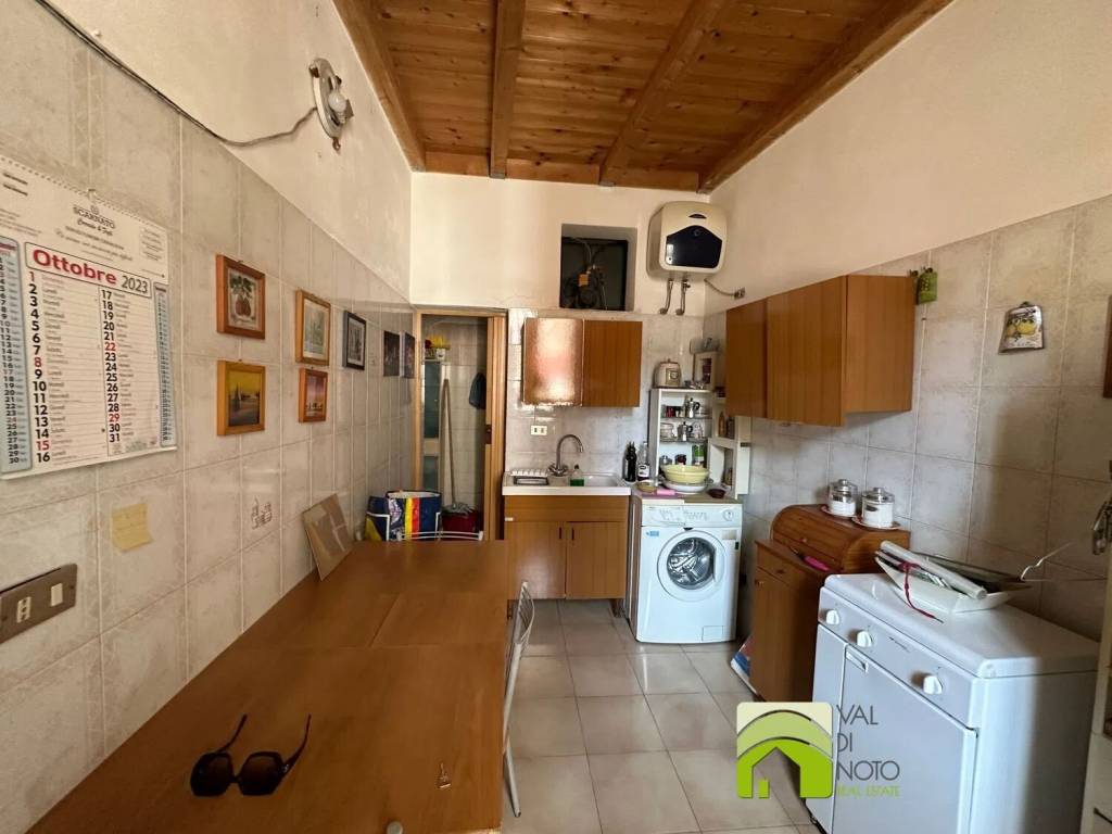 Casa indipendente a Noto in Via Dei Mille S.N.C. - Foto 3
