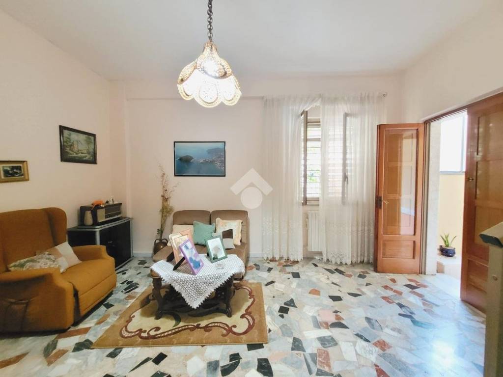 Casa indipendente a Airola in Via Petraia, 47 - Foto 3