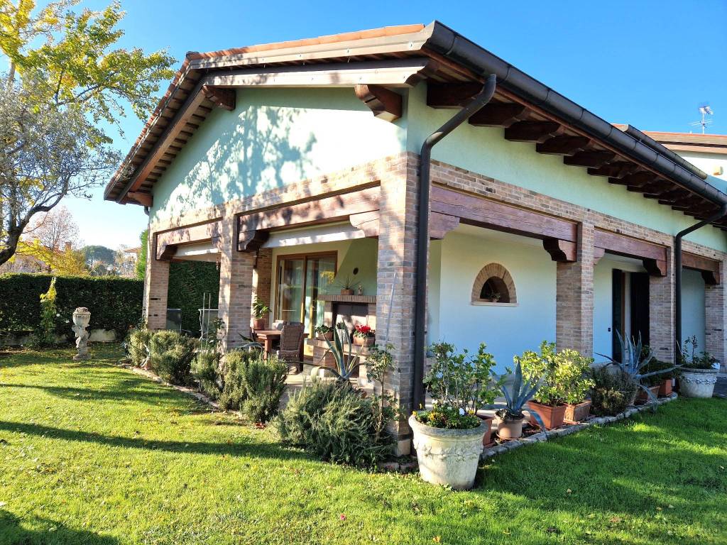Villa a Arzergrande in Via Vigna, 4 - Foto 2