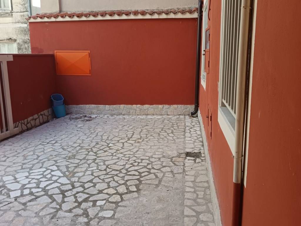 Casa indipendente a Airola in Via Caudisi - Foto 3