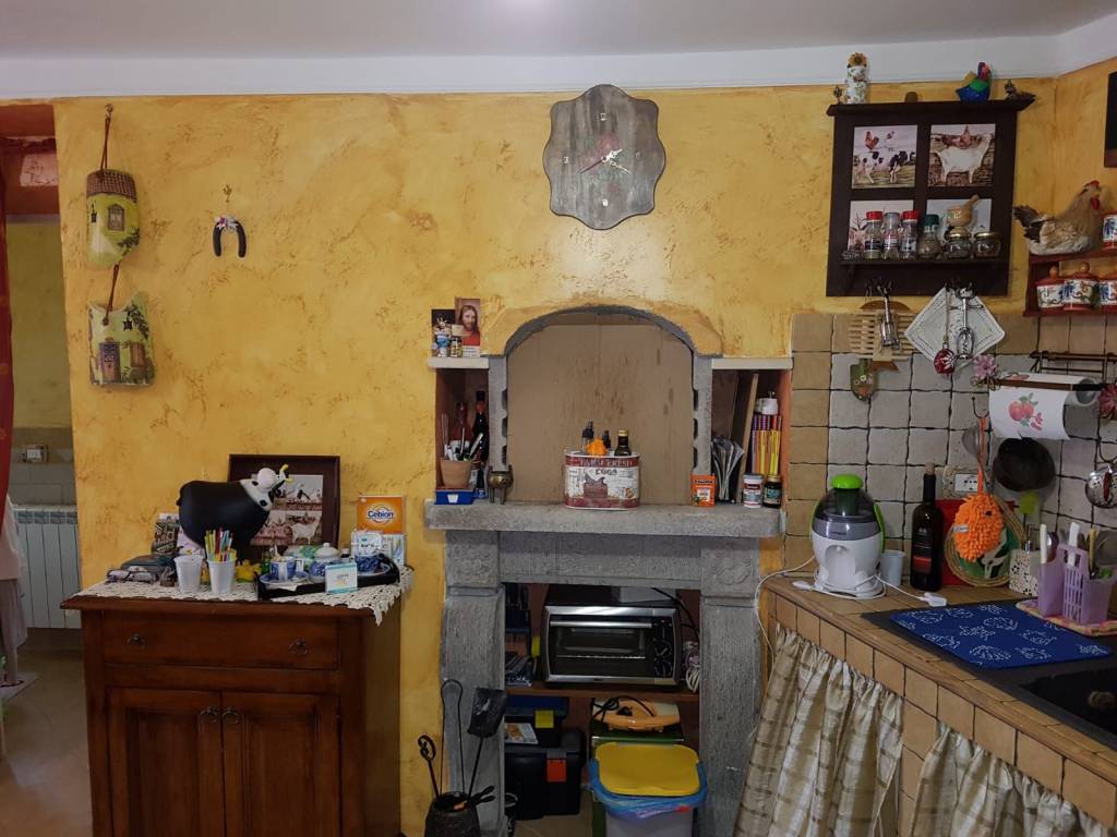Casa indipendente a Pozzaglia sabina in Via Pie' di Terra, 36 - Foto 3