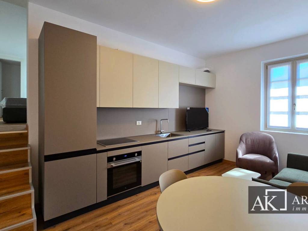Appartamento a Novara in VIA MOSSOTTI, 10 - Foto 2