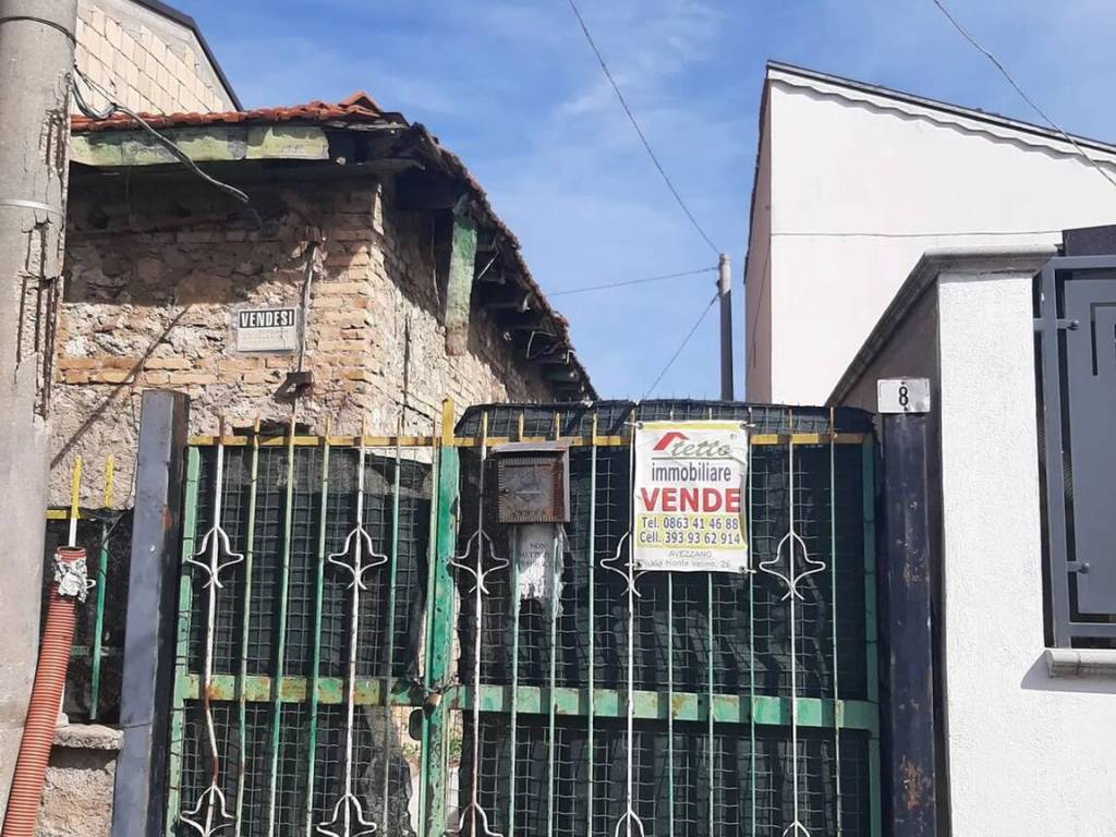 Villa a Avezzano in Via Alessandria S.N.C. - Foto 3