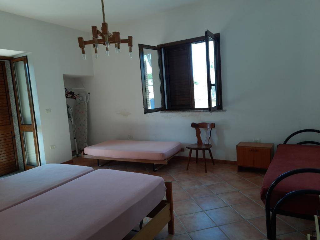 Villa a Salve in Via Saverio Mercadante, 54 - Foto 3