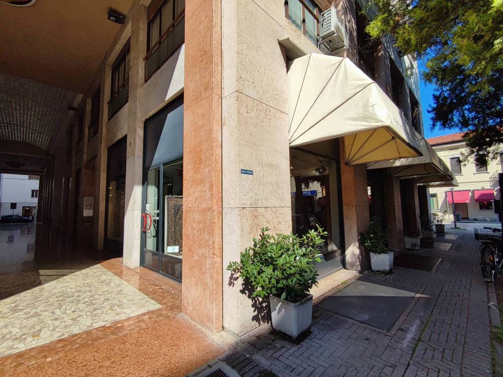 Immobile a Pordenone in Viale Franco Martelli, 8 - Foto 5