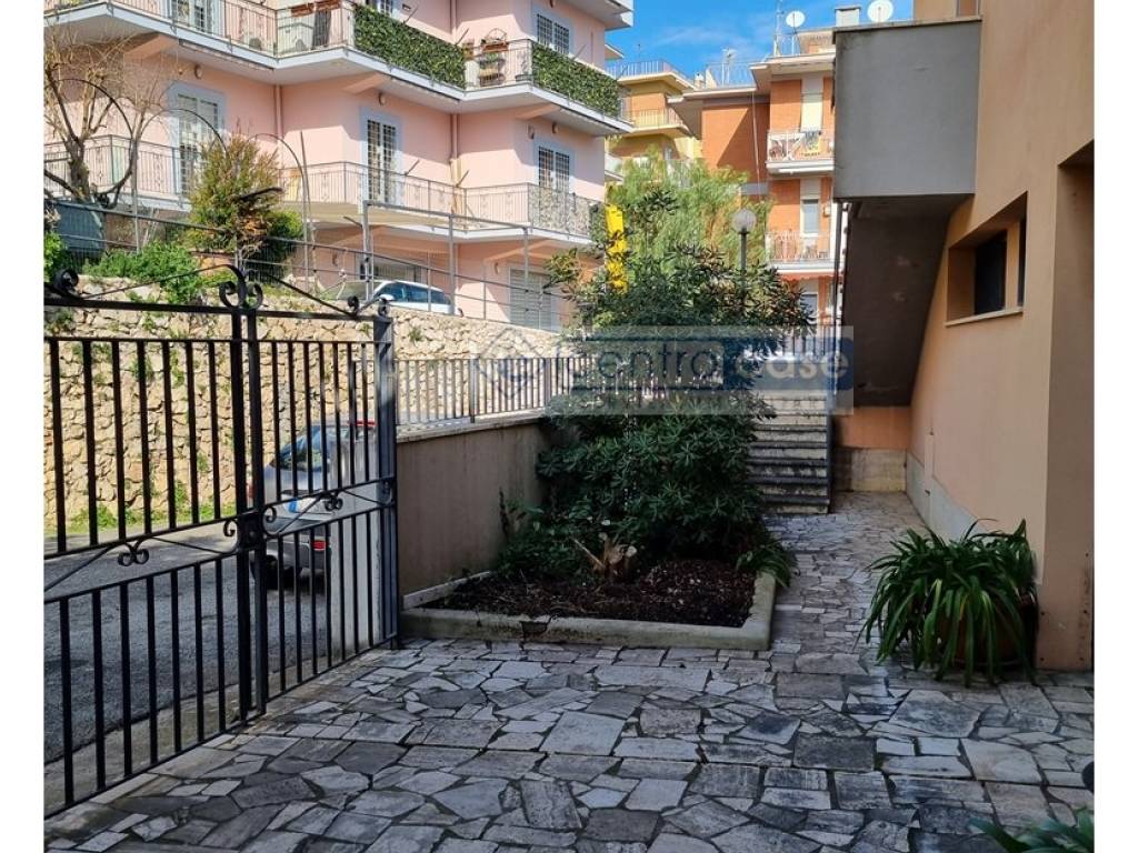 Villetta a schiera a Gaeta in Via Europa - Foto 4