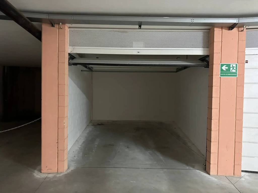 Box / garage a Borgomanero in Via Giacomo Matteotti - Foto 2