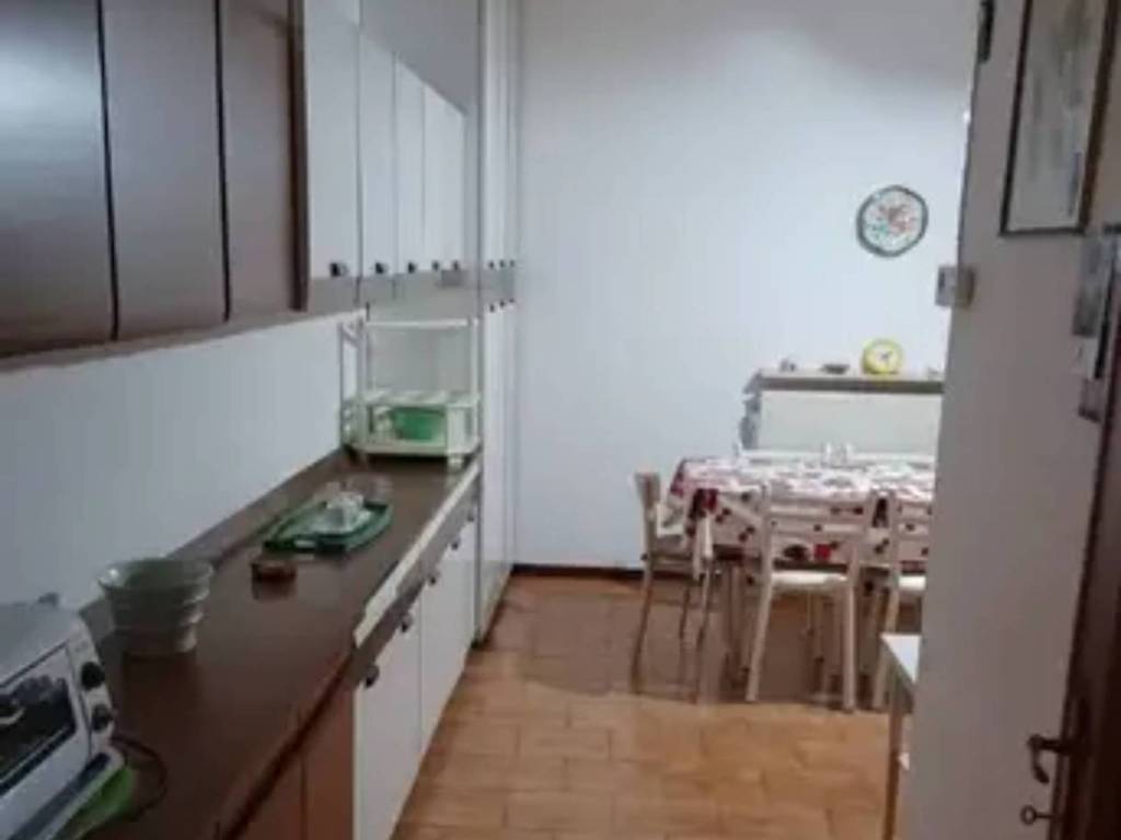 Box / garage a Corte brugnatella in Via Chiavari - Foto 3