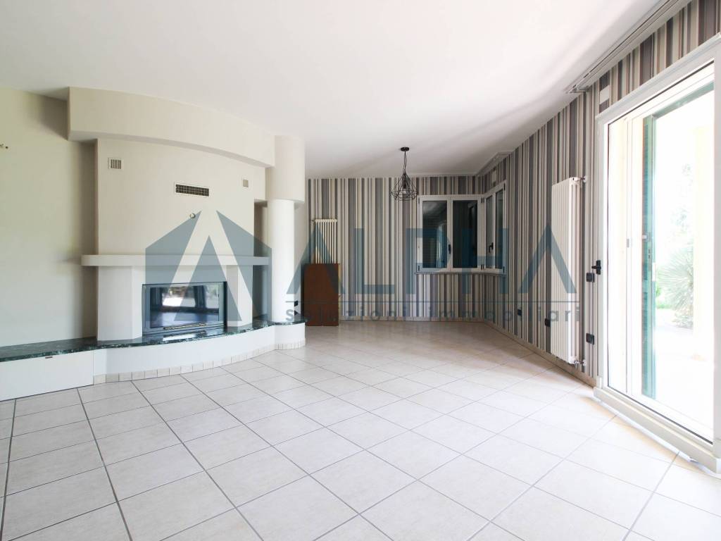 Villa a Santarcangelo di romagna in Via Casale Sant'Ermete - Foto 4