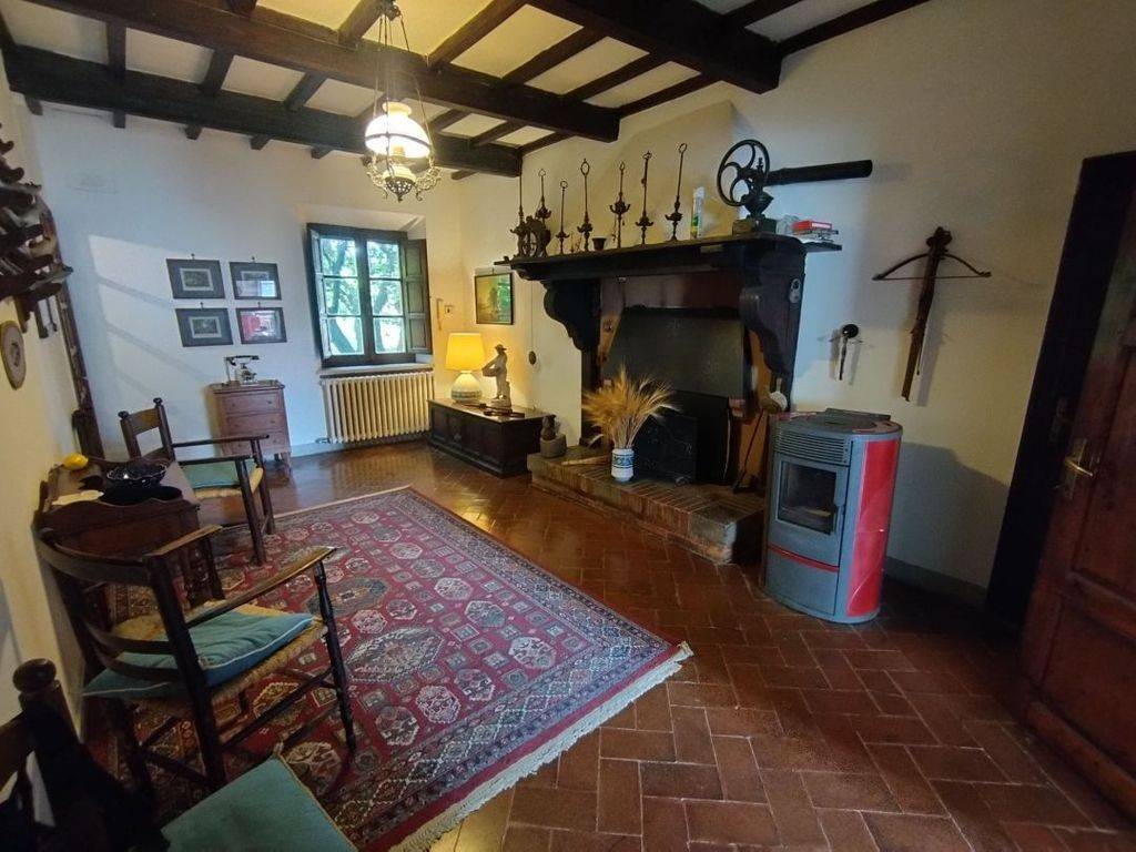 Villa a Castiglione del lago in Via Castiglionese, 10 - Foto 2