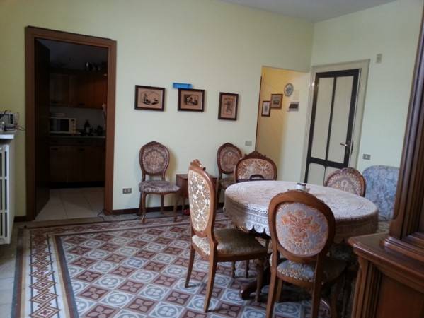 Appartamento a Val brembilla in Via Papa Giovanni XXIII, 15 - Foto 2