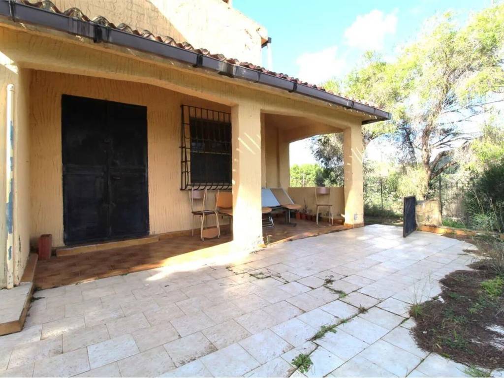 Villa a Sinnai in Strada Statale 125 Orientale Sarda S.N.C. - Foto 4