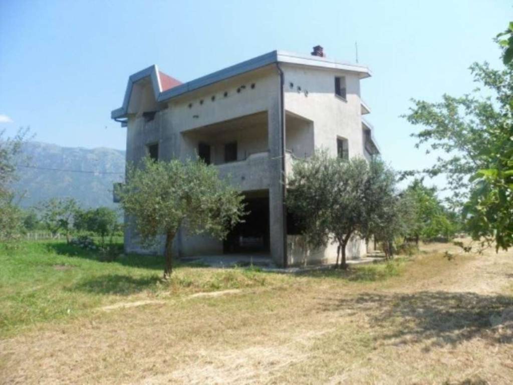 Villa a Airola in Strada Provinciale Airola-Campizze - Foto 2