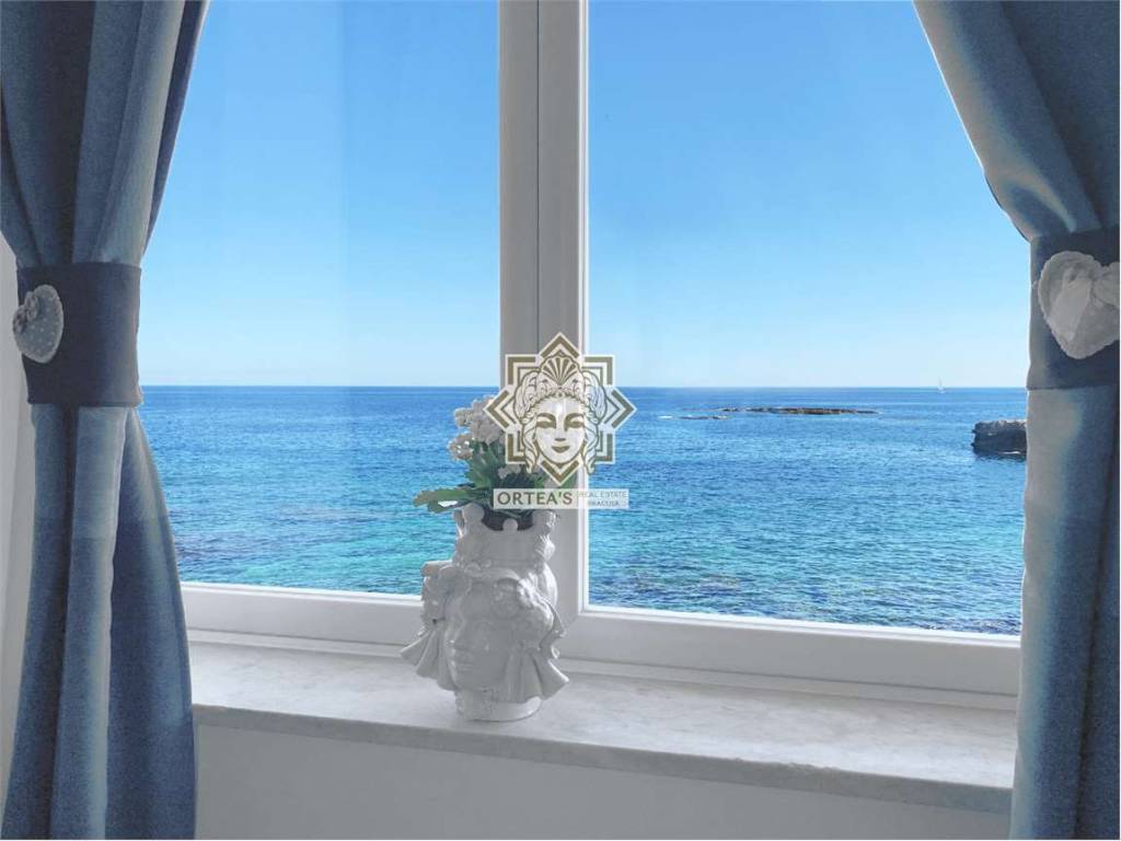 Appartamento a Siracusa in Riviera Dionisio il Grande, 76 - Foto 2