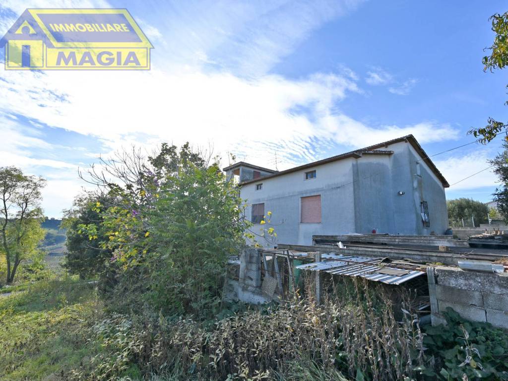 Casa indipendente a Colonnella in c.da San Maritno, 91 - Foto 4