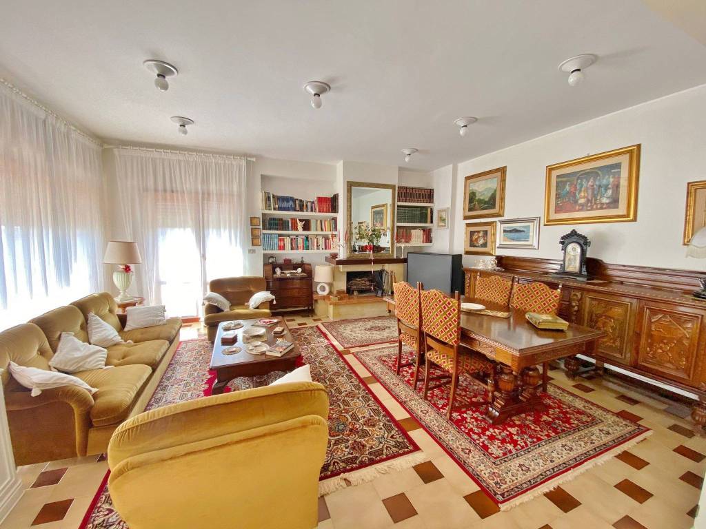 Appartamento a Gaeta in Via Cambridge, 16 - Foto 3