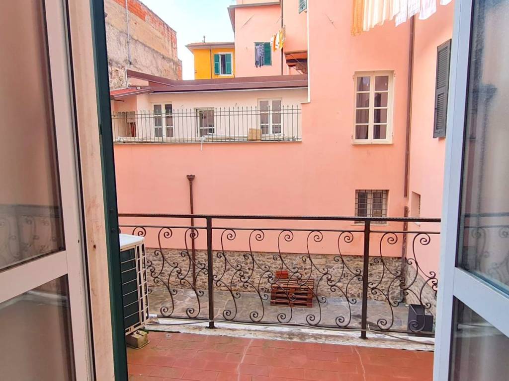 Immobile a Sarzana in Via Giuseppe Mazzini, 26 - Foto 2