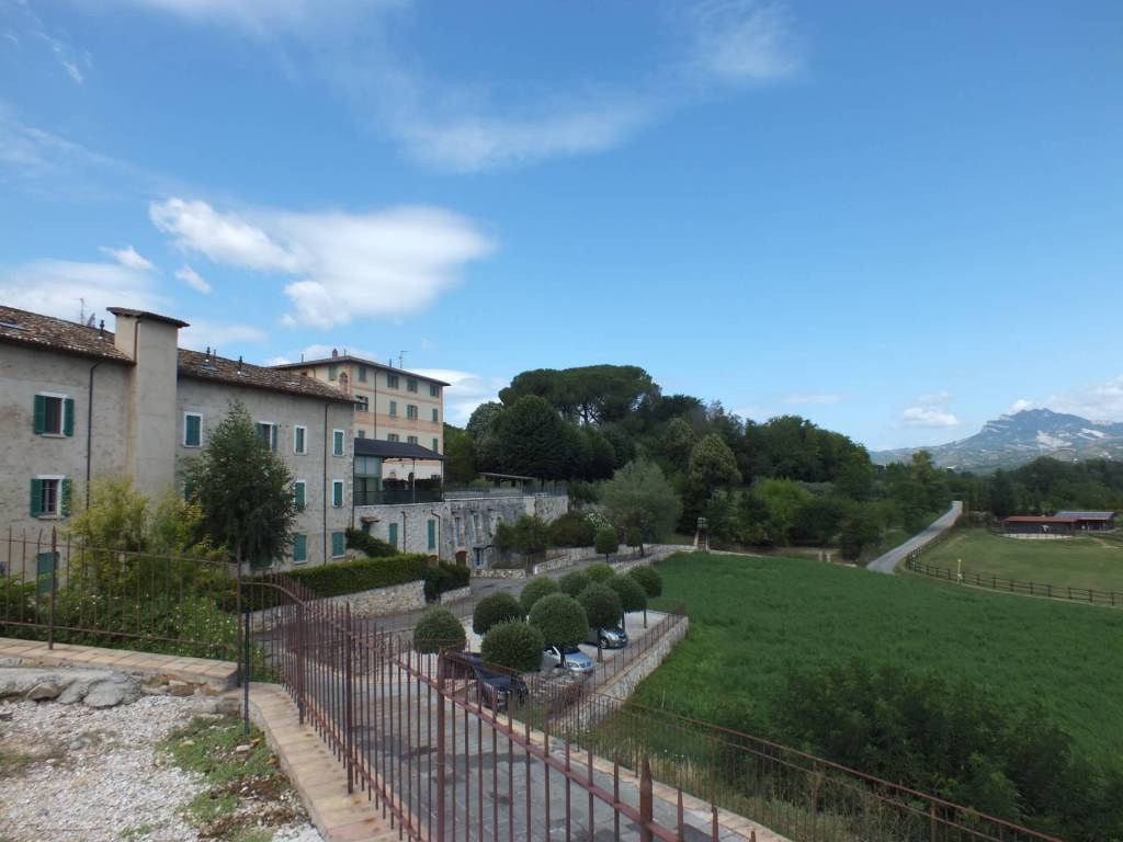 Appartamento a Ascoli piceno in fraz. cavignano - Foto 3