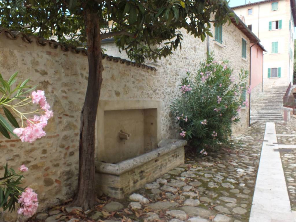 Appartamento a Ascoli piceno in fraz. cavignano - Foto 5