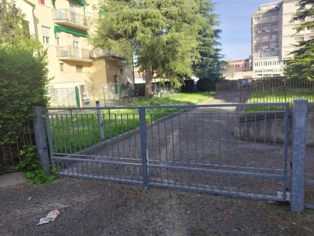 Box / garage a Lugo in Via Antonio Gramsci - Foto 2