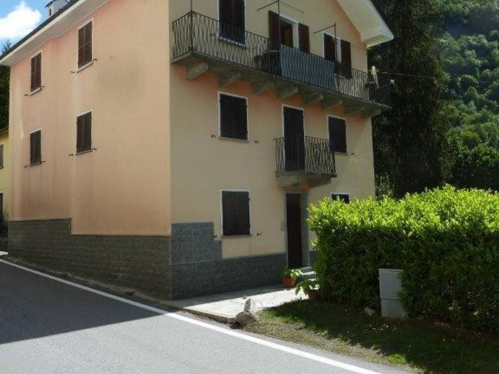 Casa indipendente a Crodo in Via Provinciale valle Antigorio, - - Foto 2