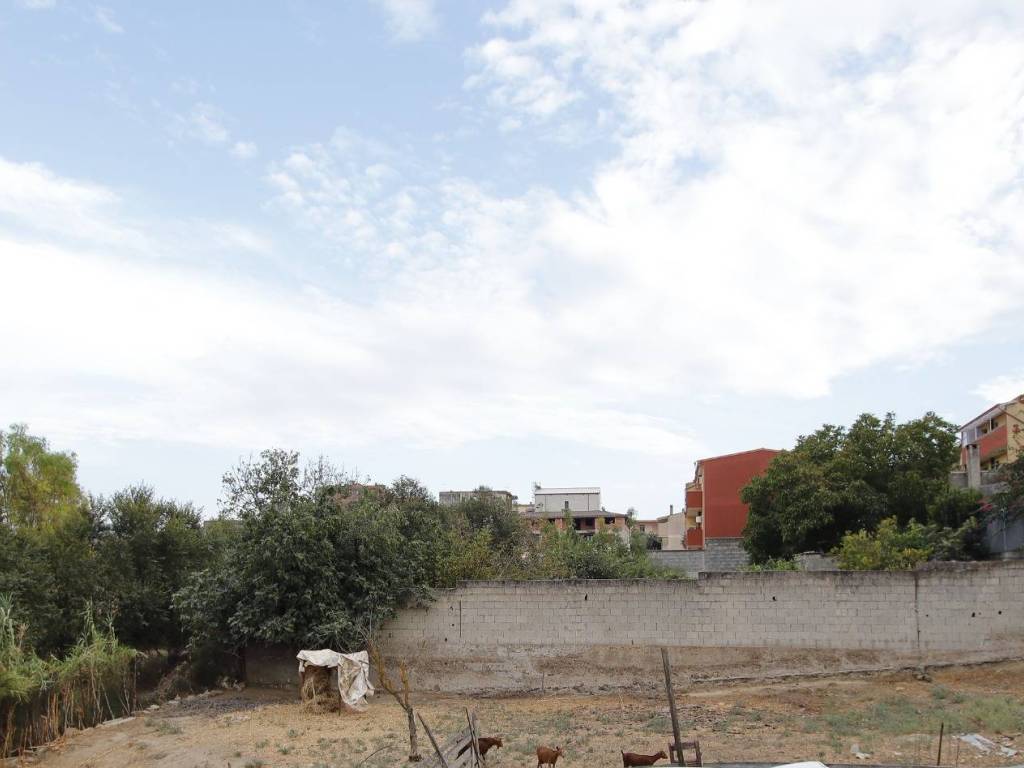 Terreno a Dolianova in Via Bacche Cardu - Foto 2
