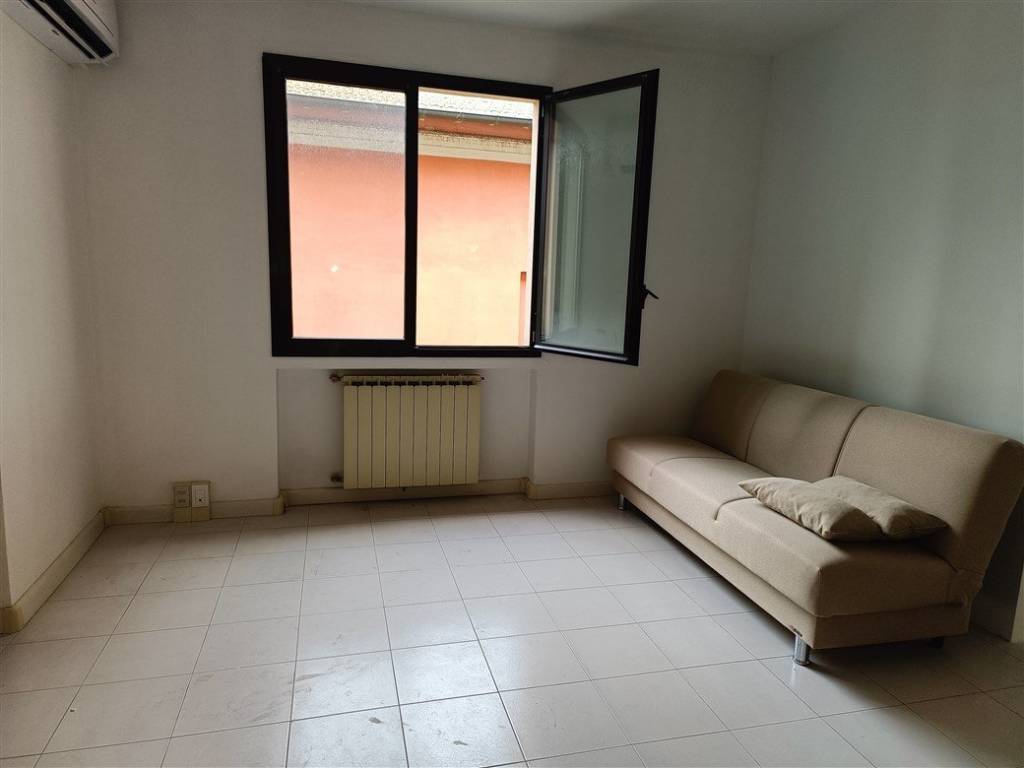Appartamento a Bagnacavallo in Via Giuseppe Mazzini, 37 - Foto 2