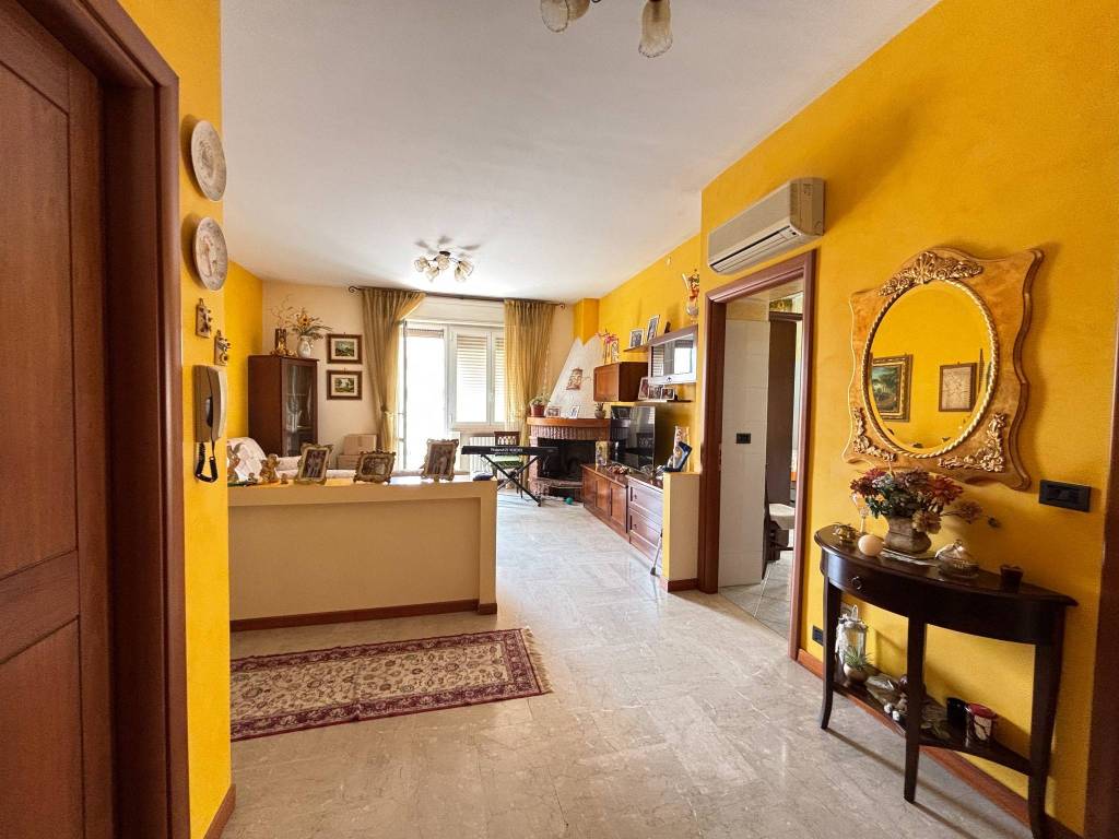 Appartamento a Piacenza in Via Don Giovanni Minzoni - Foto 2