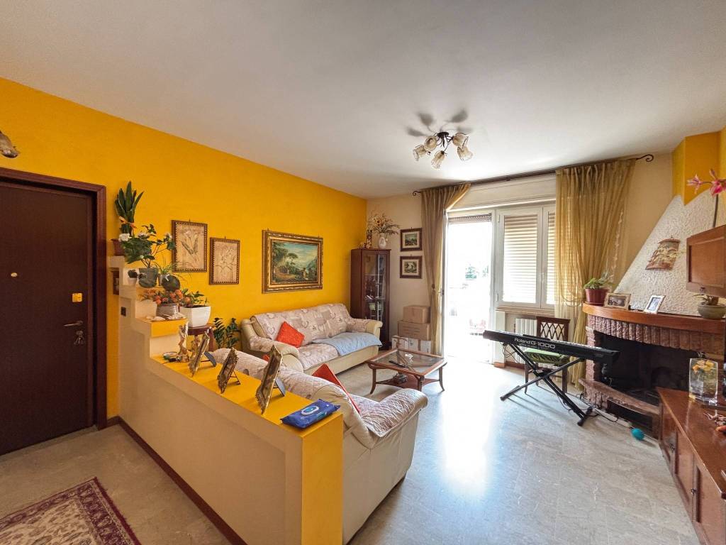 Appartamento a Piacenza in Via Don Giovanni Minzoni - Foto 3