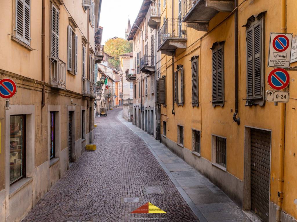 Appartamento a Saluzzo in Via Palazzo di Città - Foto 2
