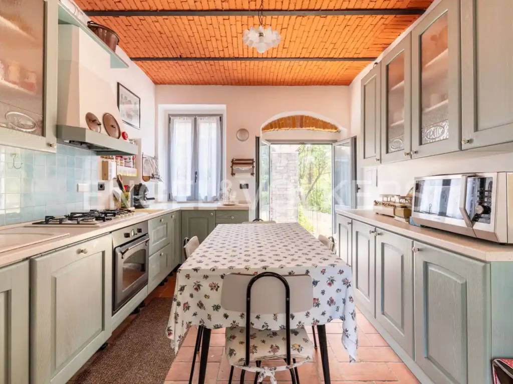 Villa a Brebbia in Via Vignetta - Foto 4