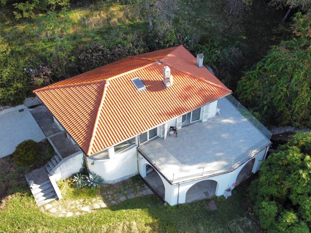 Villa a Agra in Via Vignone - Foto 3