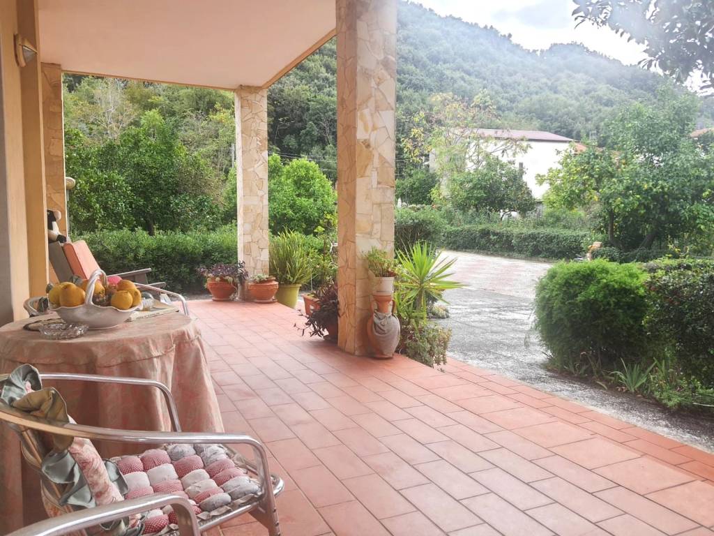 Villa a Battipaglia in Battipaglia - Foto 5