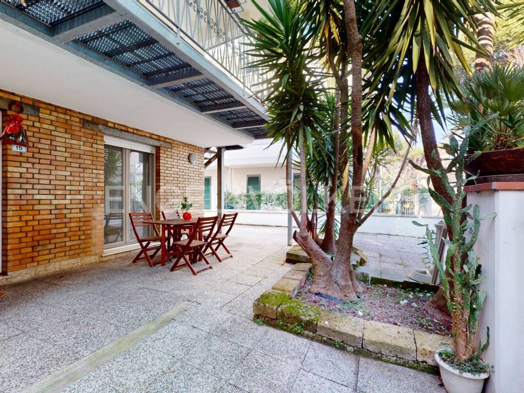 Villa a Riccione in Viale Mario Rapisardi, 15 - Foto 3