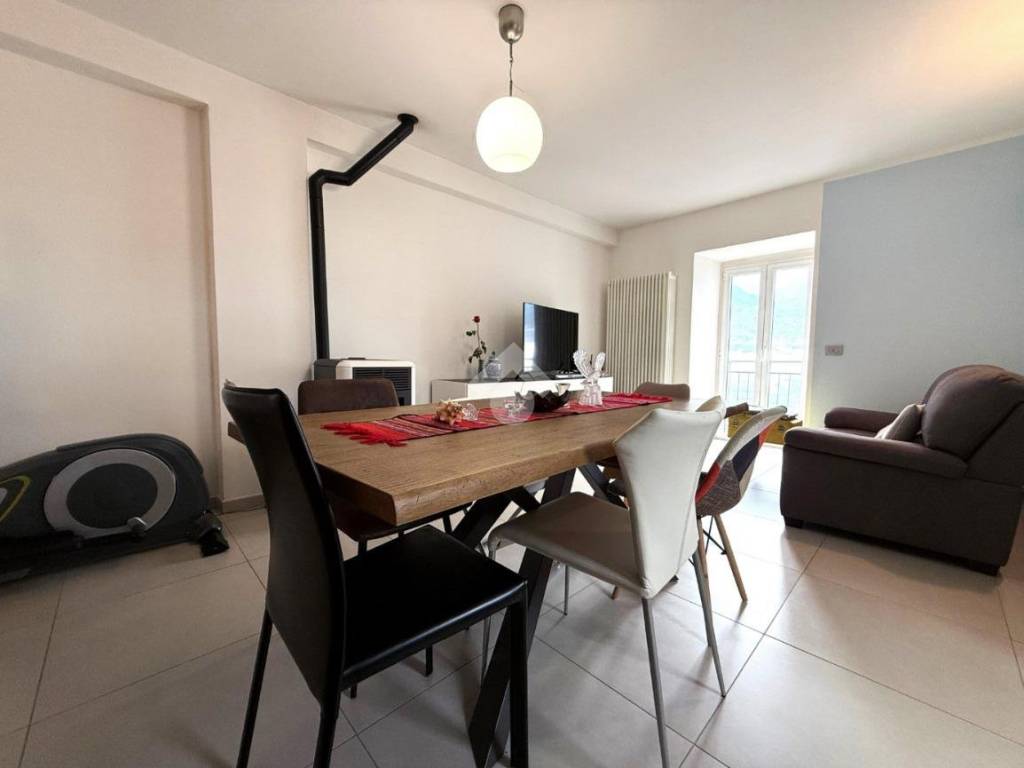 Casa indipendente a Montagna in valtellina in Via Madonnina, 380 - Foto 3