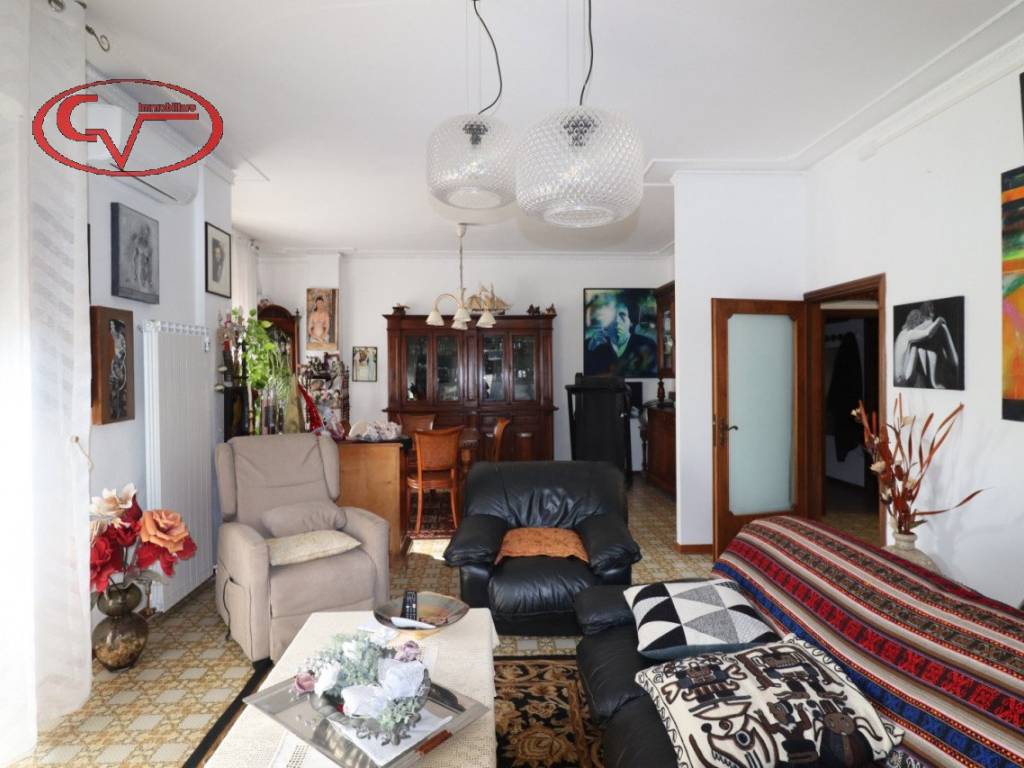 Appartamento a Montevarchi in Viale Armando Diaz - Foto 4