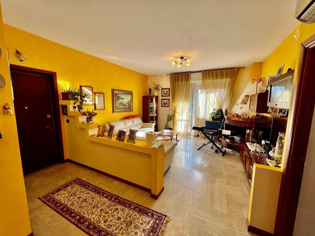 Appartamento a Piacenza in Via Don Giovanni Minzoni - Foto 2