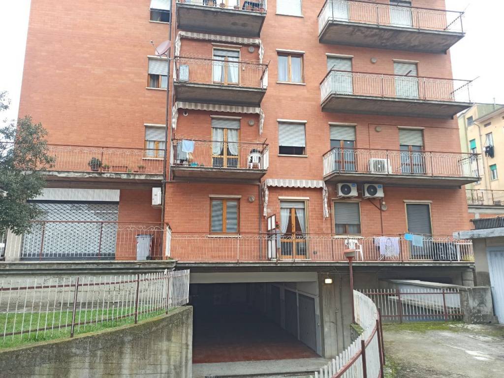 Appartamento a Castiglione del lago in Via Roma, 152 - Foto 2
