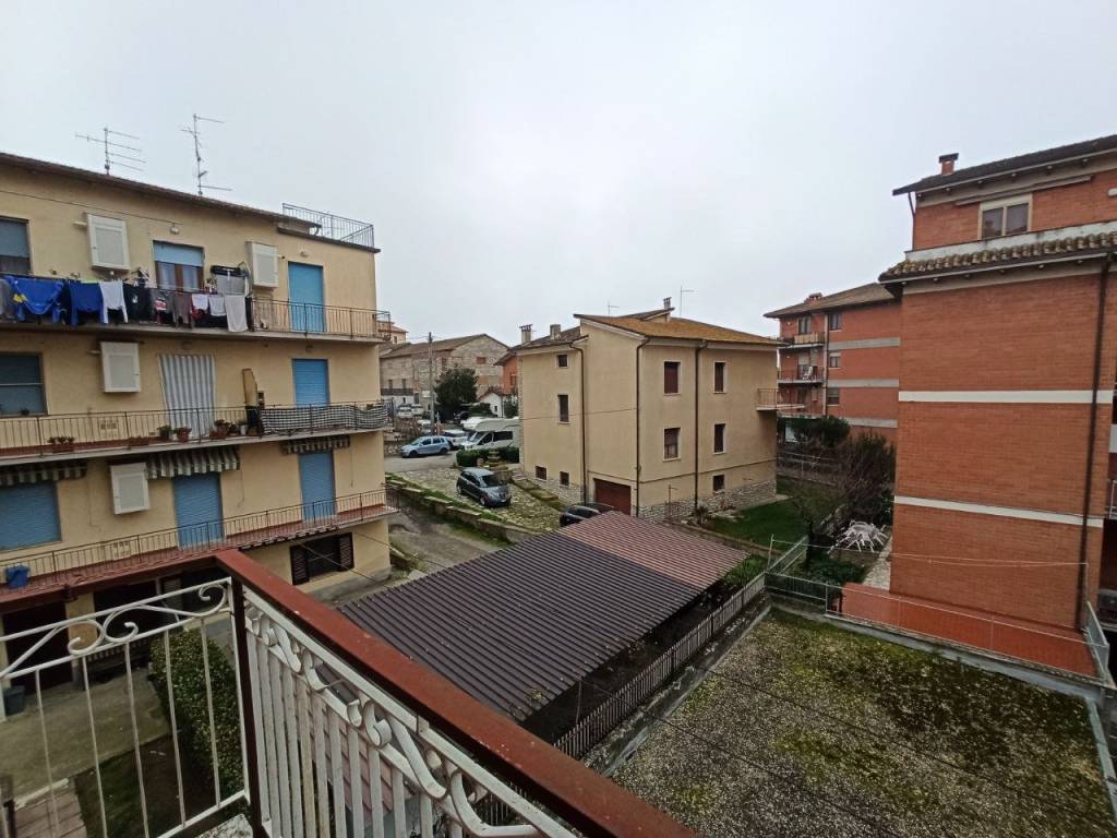 Appartamento a Castiglione del lago in Via Roma, 152 - Foto 4