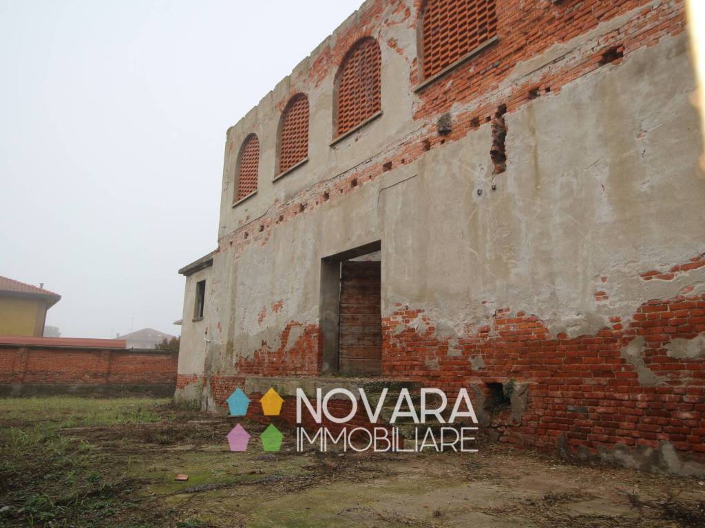 Rustico / casale a Casaleggio novara in XXV Aprile - Foto 5