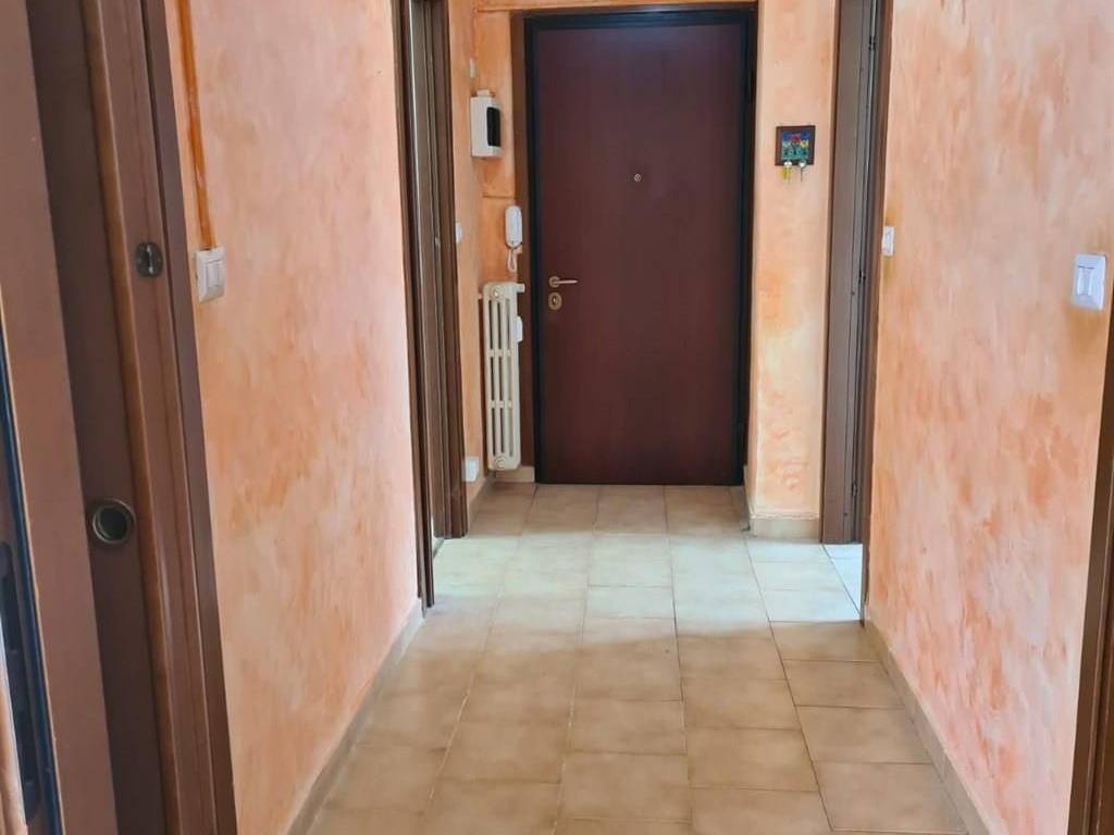 Appartamento a Tradate in Via Albisetti - Foto 2